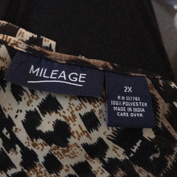 Leopard Print Racer Back Tank Top - Picture 6 of 6